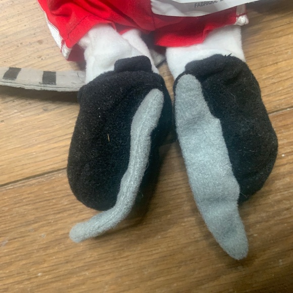 NWT The Disney Store Hockey Mickey Mouse Beanbag Toy - Picture 7 of 11